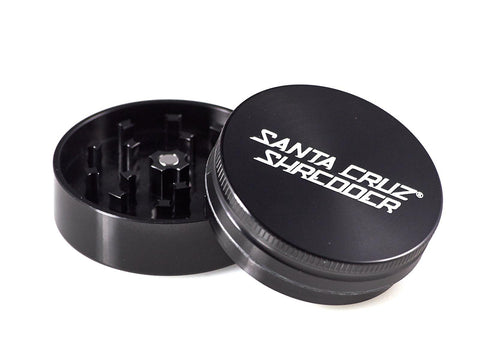 Santa Cruz Shredder | Medium 2 Piece - Peace Pipe 420